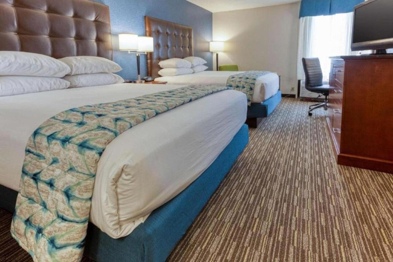 Heritage Inn & Suites St Louis Fenton, Trademark By Wyndham エクステリア 写真