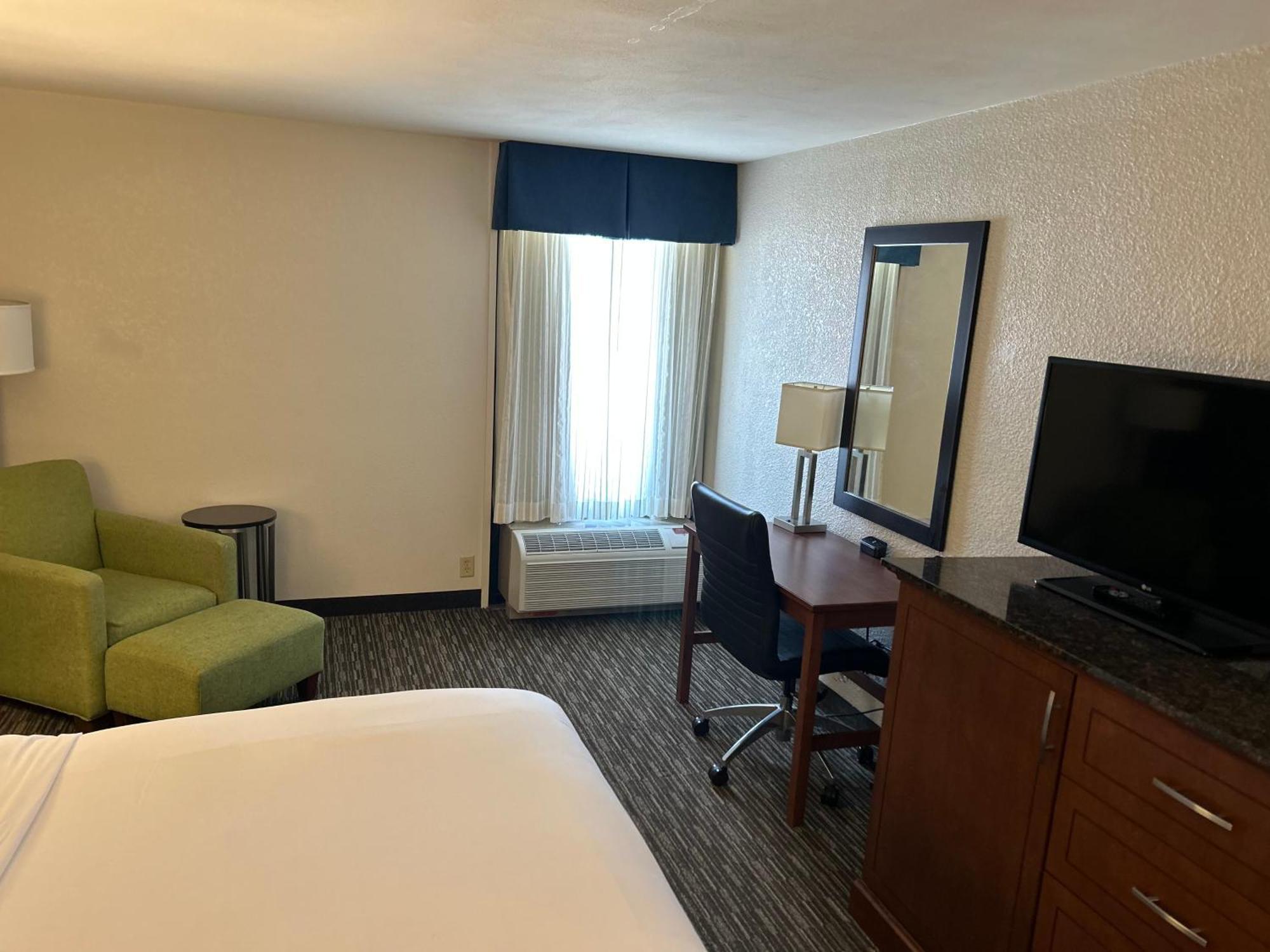 Heritage Inn & Suites St Louis Fenton, Trademark By Wyndham エクステリア 写真