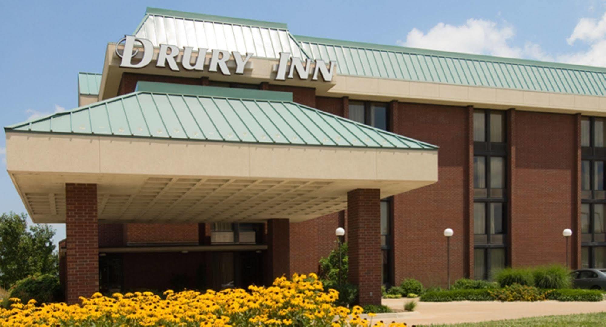 Heritage Inn & Suites St Louis Fenton, Trademark By Wyndham エクステリア 写真